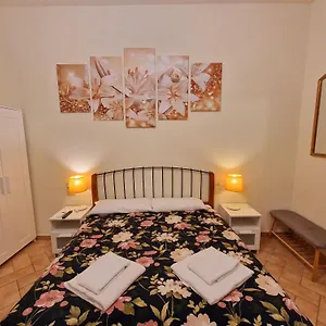  Guest house Au Jardin De