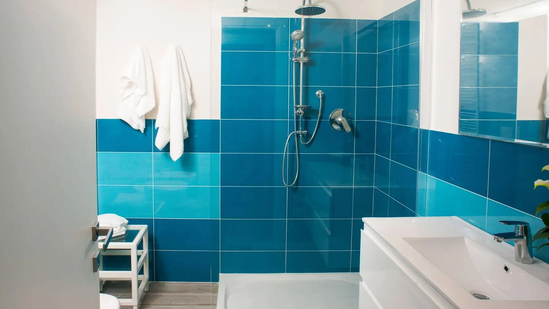 *** Bed & Breakfast B&B Fifty Seven Florence Italy